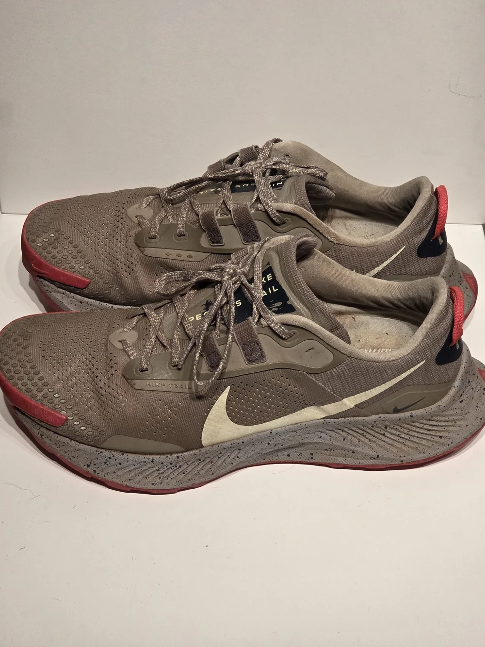 Nike Pegasus Trail 3 Shoes Mens Size 11 Beige Trail Running Sneakers